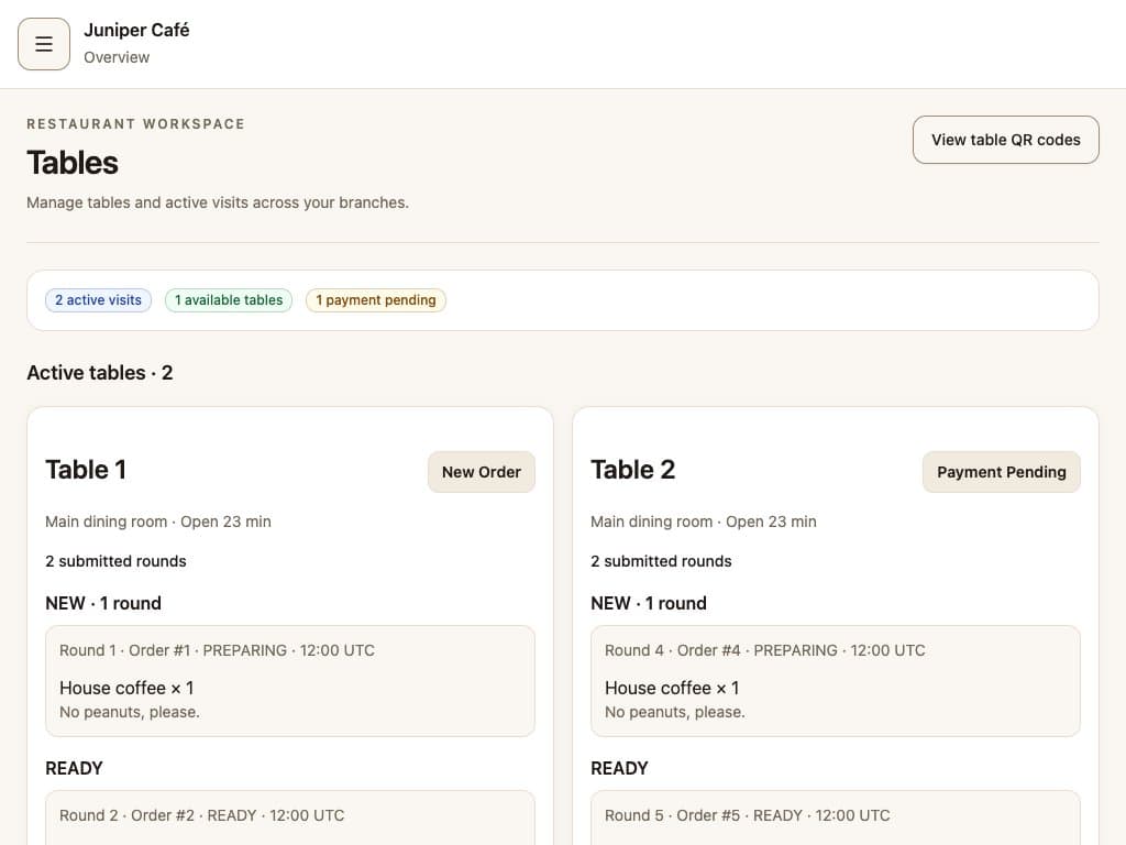 QR.CR Owner Tables screen distinguishing active visits, available tables and payment pending in a local demo.